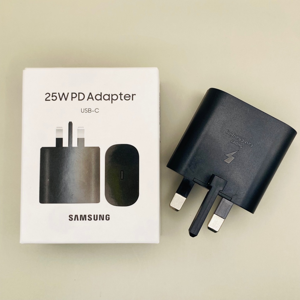 شارژر دیواری ۲۵ وات سامسونگ سفارش امارات – Samsung 25W Wall Charger EP-TA800 Original - نمای نزدیک